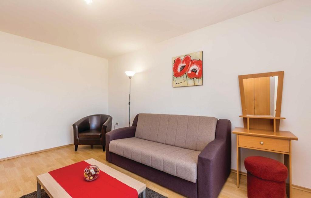 Apartman Nina 2 เซนญ์ ภายนอก รูปภาพ